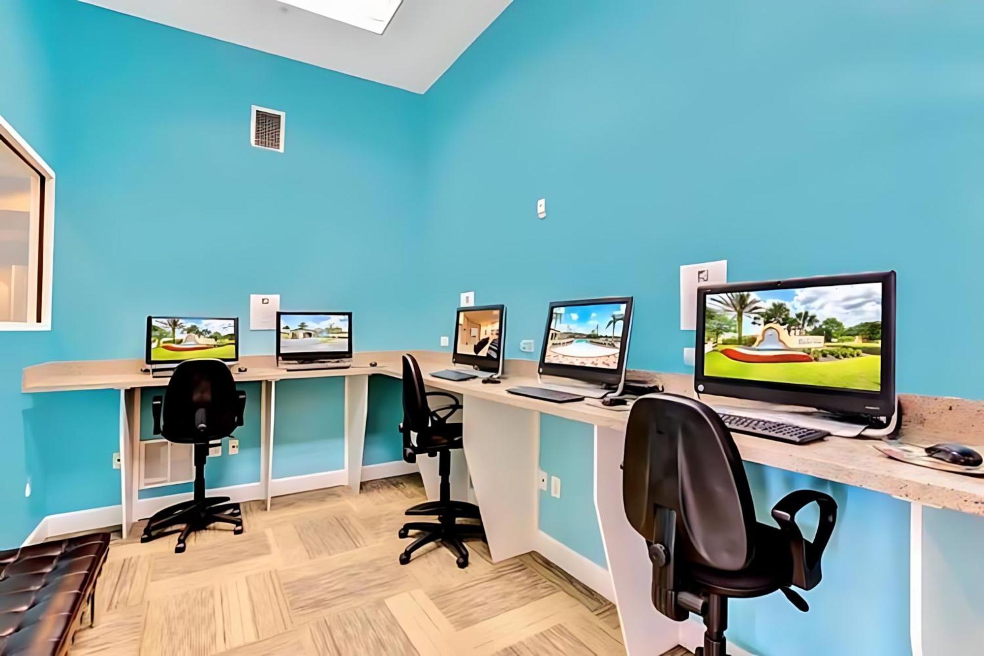 6Br Resort Home Near Disney - With Private Pool Hot Tub And Games Room كيسيمي المظهر الخارجي الصورة