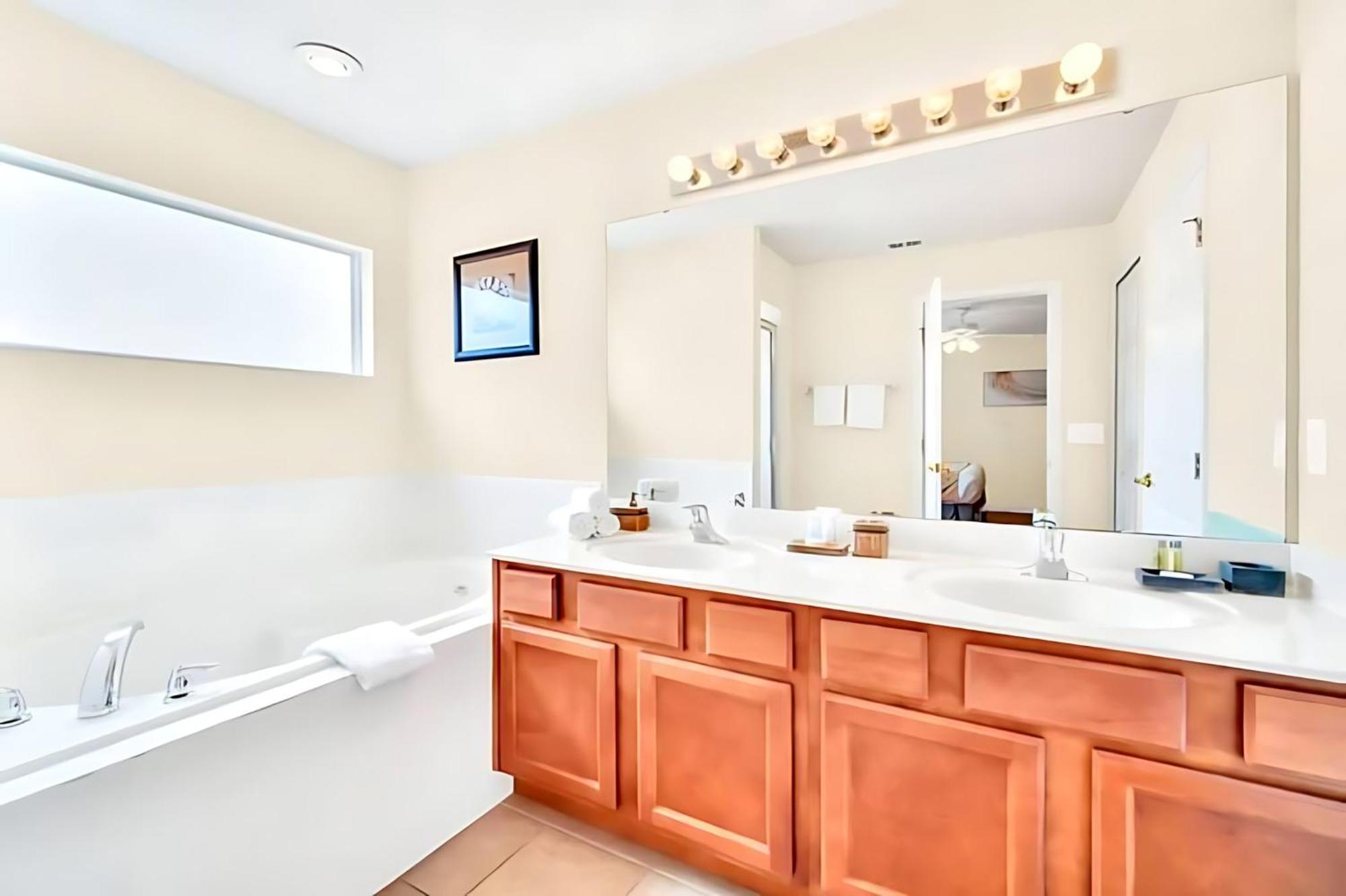 6Br Resort Home Near Disney - With Private Pool Hot Tub And Games Room كيسيمي المظهر الخارجي الصورة